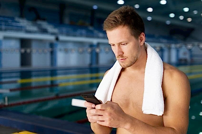 1 Saat Yüzme Kaç Kalori