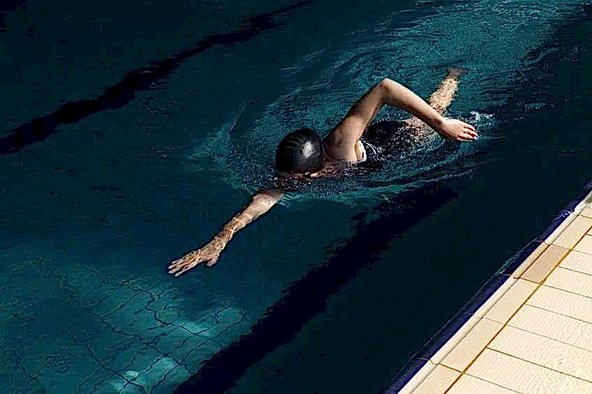 En Kolay Yüzme Stili