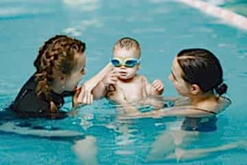 Trabzon Bebek Yüzme Kursu